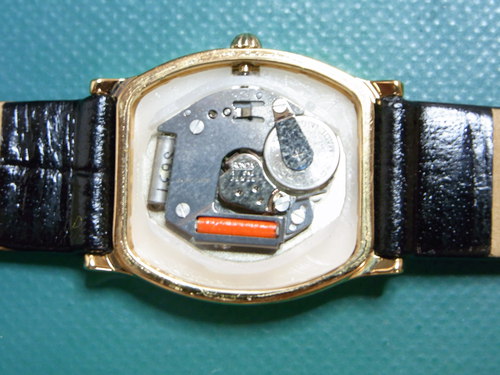 BALENCIAGA(バレンシアガ)の電池交換例 BALENCIAGA(バレンシアガ)の電池交換例