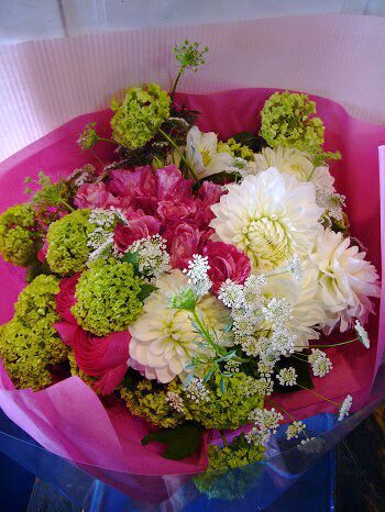 ダリアの花束