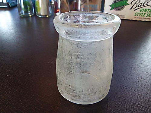 プリンのガラス瓶をヴィンテージ加工してみた。 プリンのガラス瓶をヴィンテージ加工してみた。