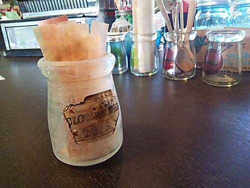 プリンのガラス瓶をヴィンテージ加工してみた。 プリンのガラス瓶をヴィンテージ加工してみた。