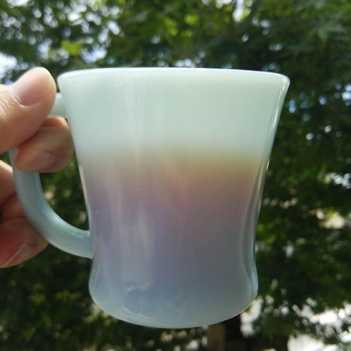 こんなマグカップで毎日珈琲飲んだら幸せっ! こんなマグカップで毎日珈琲飲んだら幸せっ!