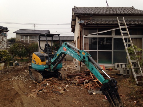 解体、進んでます 解体、進んでます