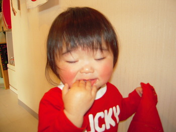 open the closet・・・