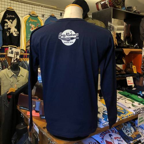 BUZZ RICKSONS × PEANUTS L/S T-SHIRT SNOOPYUS NAVY NAVY