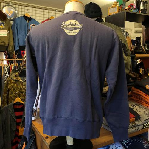 BUZZ RICKSONS × SNOOPY SET-IN CREW SWEAT HAPPINESS NAVY