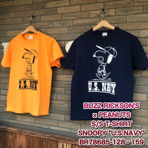 BUZZ RICKSONS × PEANUTS S/S T-SHIRT SNOOPY ”U.S.NAVY