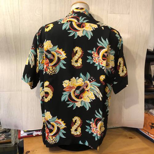 SUN SURF S/S AROHA SHIRT “MACINTOSH UKULELE” BLACK