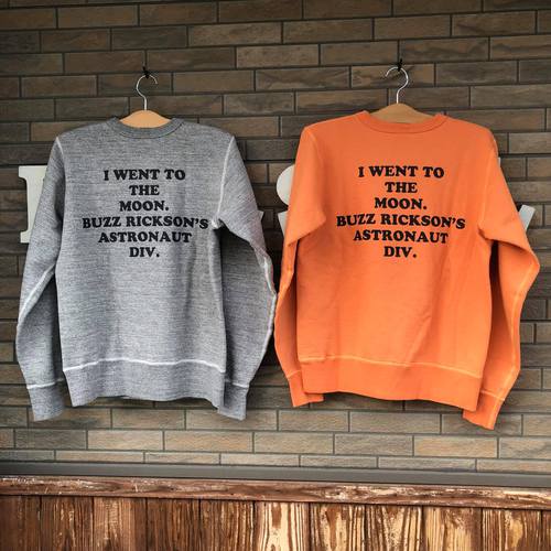 BUZZ RICKSONS × SNOOPY SET-IN CREW SWEAT IM ON THE MOON
