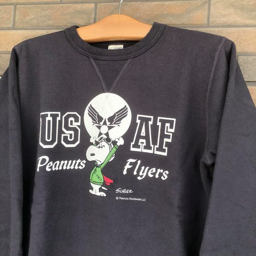 BUZZ RICKSONS × SNOOPY SET-IN CREW SWEAT PEANUTS FLYERS
