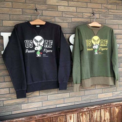 BUZZ RICKSONS × SNOOPY SET-IN CREW SWEAT PEANUTS FLYERS