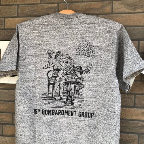 BUZZ RICKSONS SLUB YARN T-SHIRT 19th BOMB. GROUP SAD SACK
