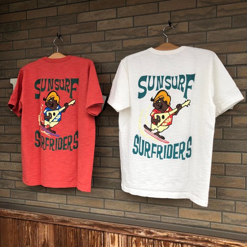 SUN SURF THE SINGING SURF RIDERS PRINT T-SHIRT SURF RIDERS