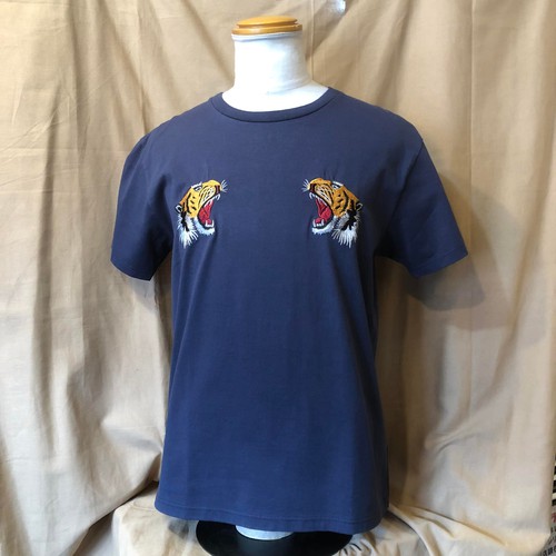 TAILOR TOYO SUKA T-SHIRT EMBROIDERD “GOLD TIGER”