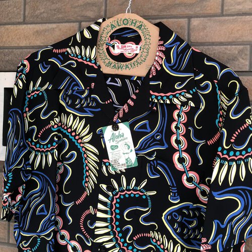 SUN SURF RAYON HAWAIIAN SHIRT “PARADISE PICTOGRAPH”