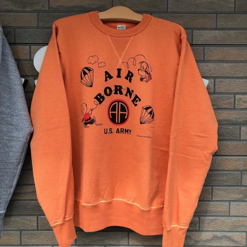 BUZZ RICKSONS × SNOOPY SET-IN CREW SWEAT AIR BORNE