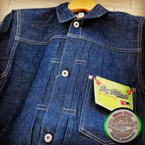 大人気の大戦モデル!Buzz Ricksons WORLD WAR II DENIM BLOUSE