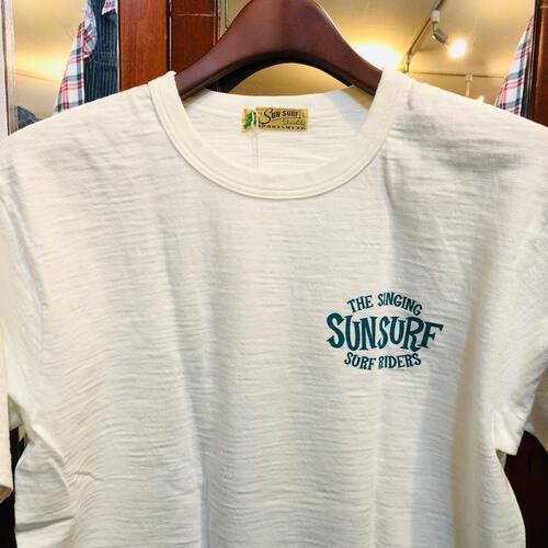 SUN SURF THE SINGING SURF RIDERS PRINT T-SHIRT SURF RIDERS
