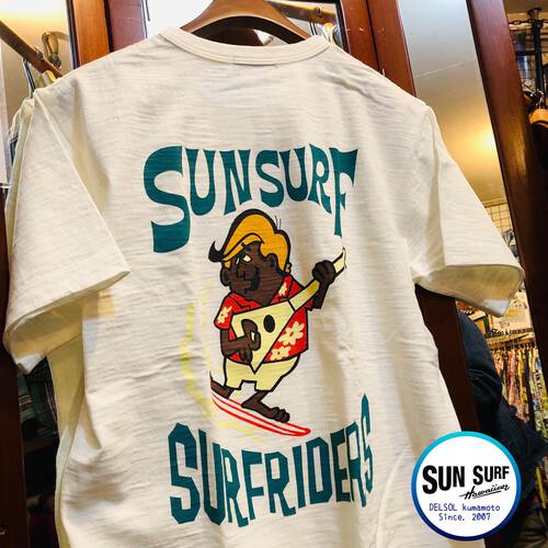 SUN SURF THE SINGING SURF RIDERS PRINT T-SHIRT SURF RIDERS