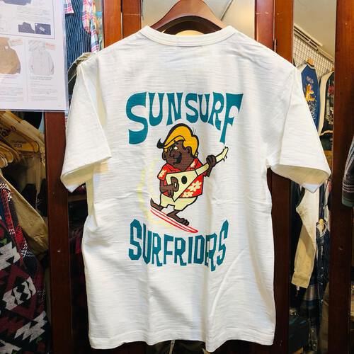 SUN SURF THE SINGING SURF RIDERS PRINT T-SHIRT SURF RIDERS
