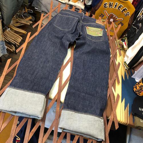 大人気の大戦(WWⅡ)モデル!BUZZ RICKSONS WORLD WAR II WAIST OVERALLS