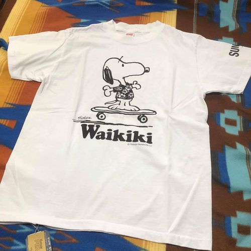 SUN SURF × PEANUTS S/S T-SHIRT Snoopy WAIKIKI