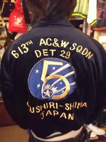 本日(11/3・火曜)は、祝日ですが、店主の体調不良のため、休ませていただきます。