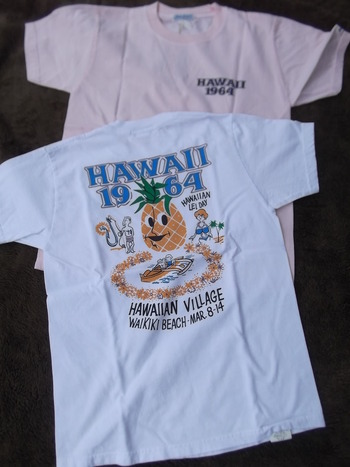 暑い夏にオススメ!サンサーフTee『HAWAII 1964』