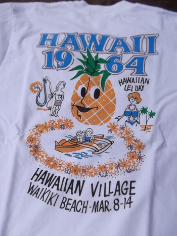 暑い夏にオススメ!サンサーフTee『HAWAII 1964』