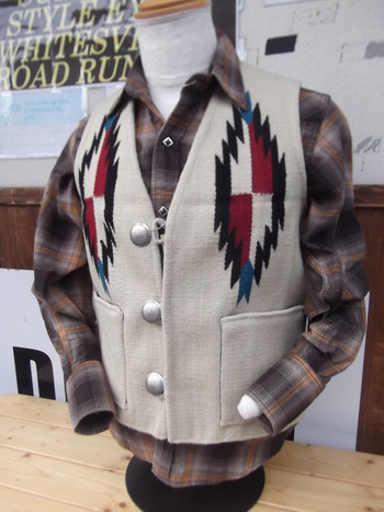 拘りのMADE IN U.S.A.! Indian Motorcycle『CHIMAYO VEST』