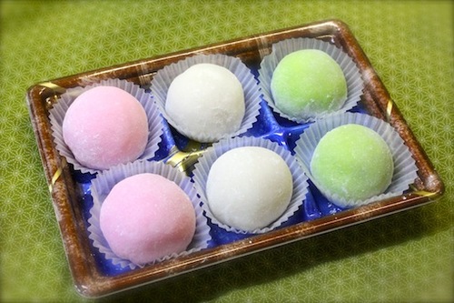 お土産に「ひな祭りセット」はいかがですか?