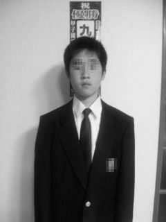 後ろの貼り紙は気にせんで下さいね。
剥がしたかけど剥がされんのです。