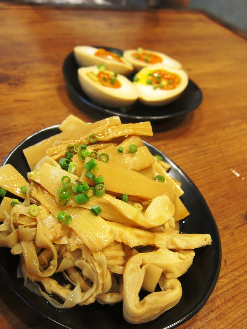 麺処 びぎ屋　(学芸大学)　たっぷり温州みかんの涼麺