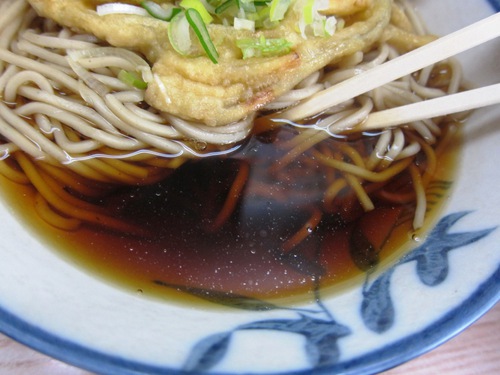 一休 (稲城長沼) ちくそごぼ激めん 一休 (稲城長沼) ちくそごぼ激めん