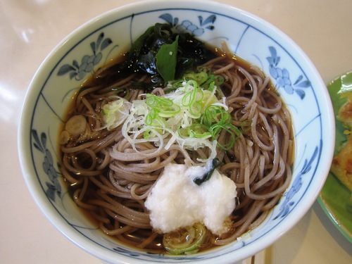 立喰 そば・うどん水喜 (尻手) 一皿盛り放題