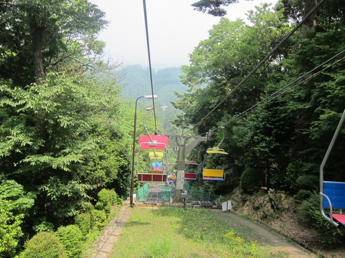 高尾山を稲荷ぃーで一丁平まで。