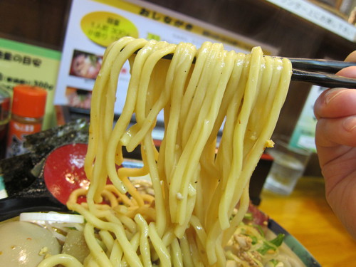 らぁめん 葉月 (雪が谷大塚)　濃厚スタミナどかん！