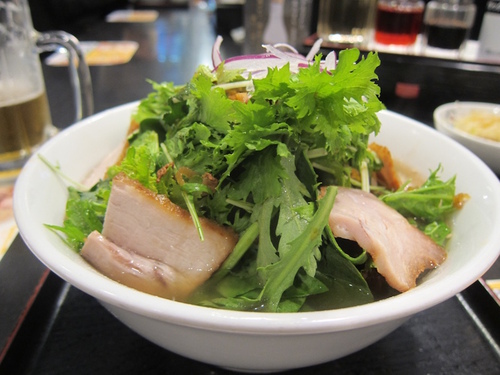 喜多方ラーメン 小法師 (大森)　わさび菜たっぷり香味醤油ラーメン