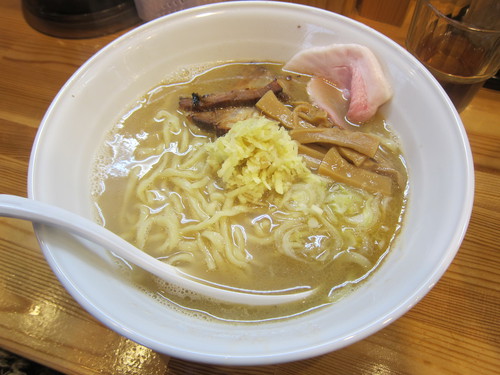 神保町 しょうがらーめん 美空 (池上)　しょうがらーめん　