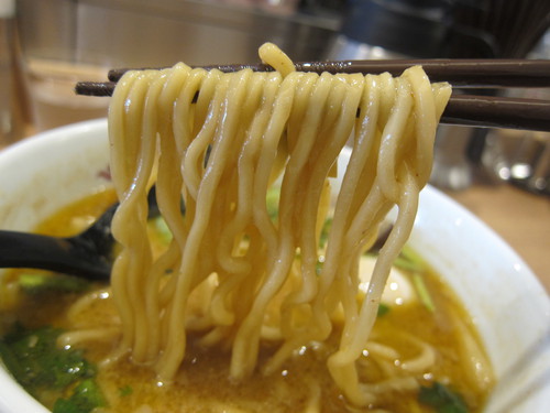 雅楽 (あざみ野)　グリーンカレーみそらーめん