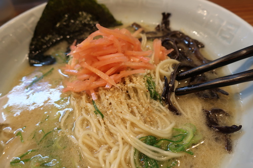 博多濃麻呂 (二子玉川)　ラーメン