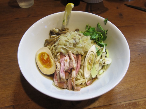 麺処 びぎ屋 (学芸大学) バター香る洋風和えそば 麺処 びぎ屋 (学芸大学) バター香る洋風和えそば