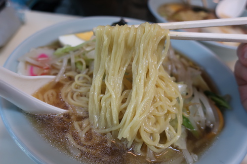 あづま (高円寺) 餅ラーメンでハッピーニューイヤー