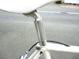 レストアで蘇った名車