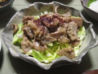 家庭の味：馬ホルモンの味噌煮込