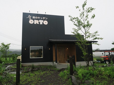 西原村【畑のキッチン　ＯＲＴＯ（オルト）】自家農園の採れたて野菜たっぷりランチ♪