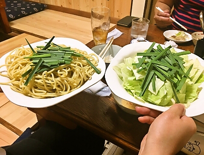 【藍いち】さんへ、ぶりぶりホルモンのもつ鍋を食べに( ˙ө˙) 【藍いち】さんへ、ぶりぶりホルモンのもつ鍋を食べに( ˙ө˙)