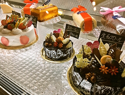 【メルキュールF】さんの特注ケーキで！はーぴばーすでぃ～(*˘︶˘*).:*♡