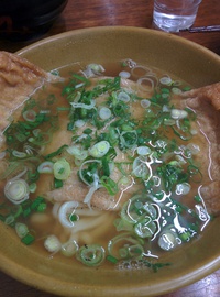 特大きつねうどんは本当に特大だった 2015/02/20 23:51:38