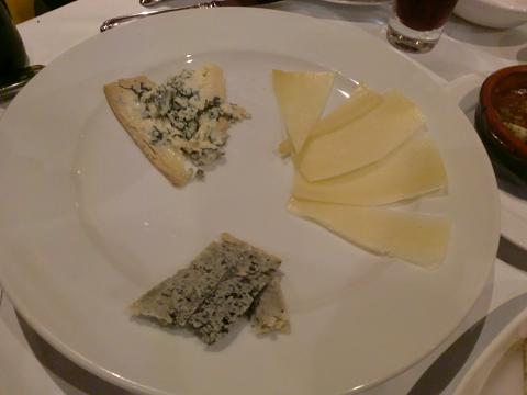 上通り【トレス】で本格スペイン料理♪
