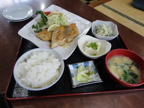 合志市【花だいこん】は、夜の定食750円♪♪